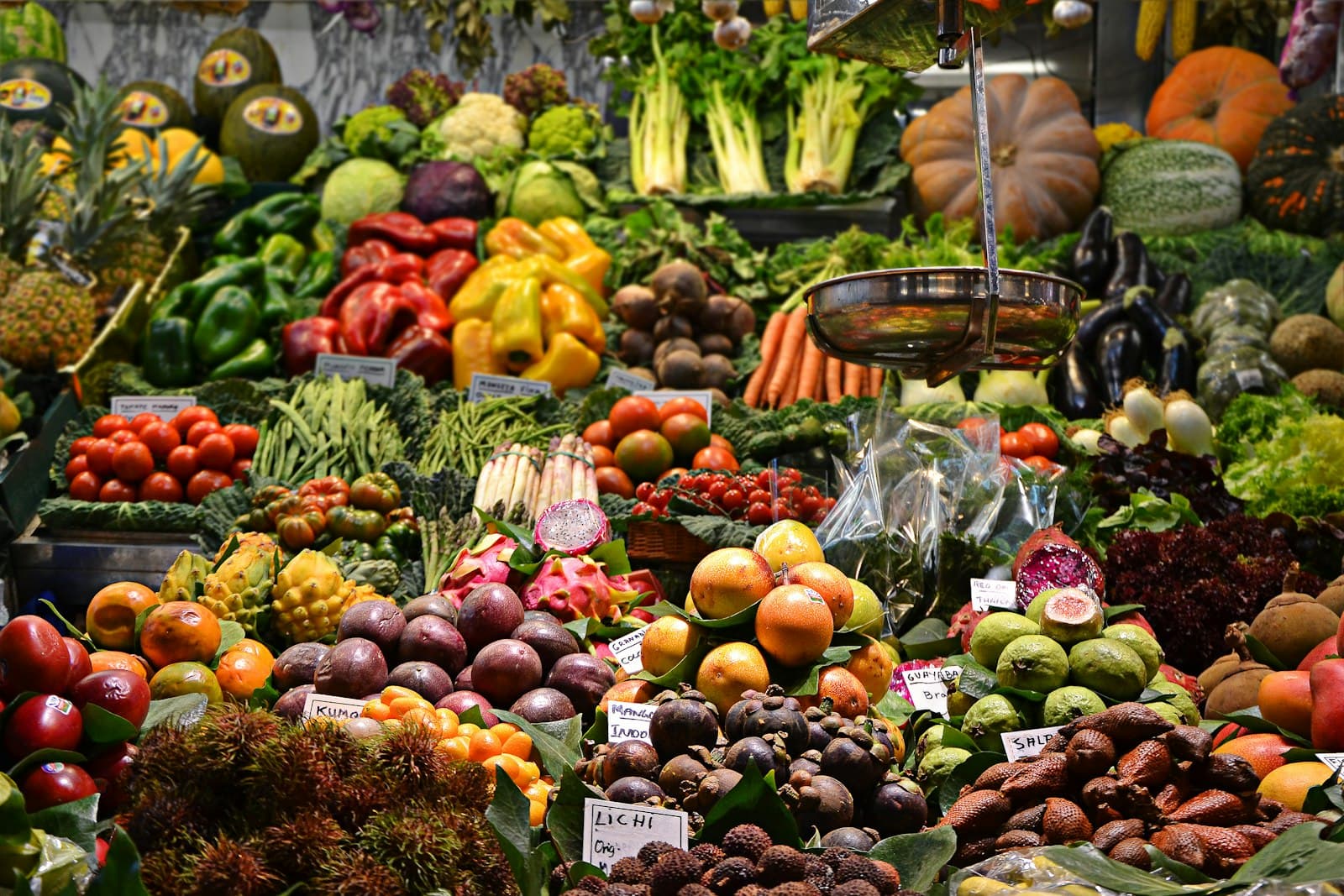 Market walk with a local guide